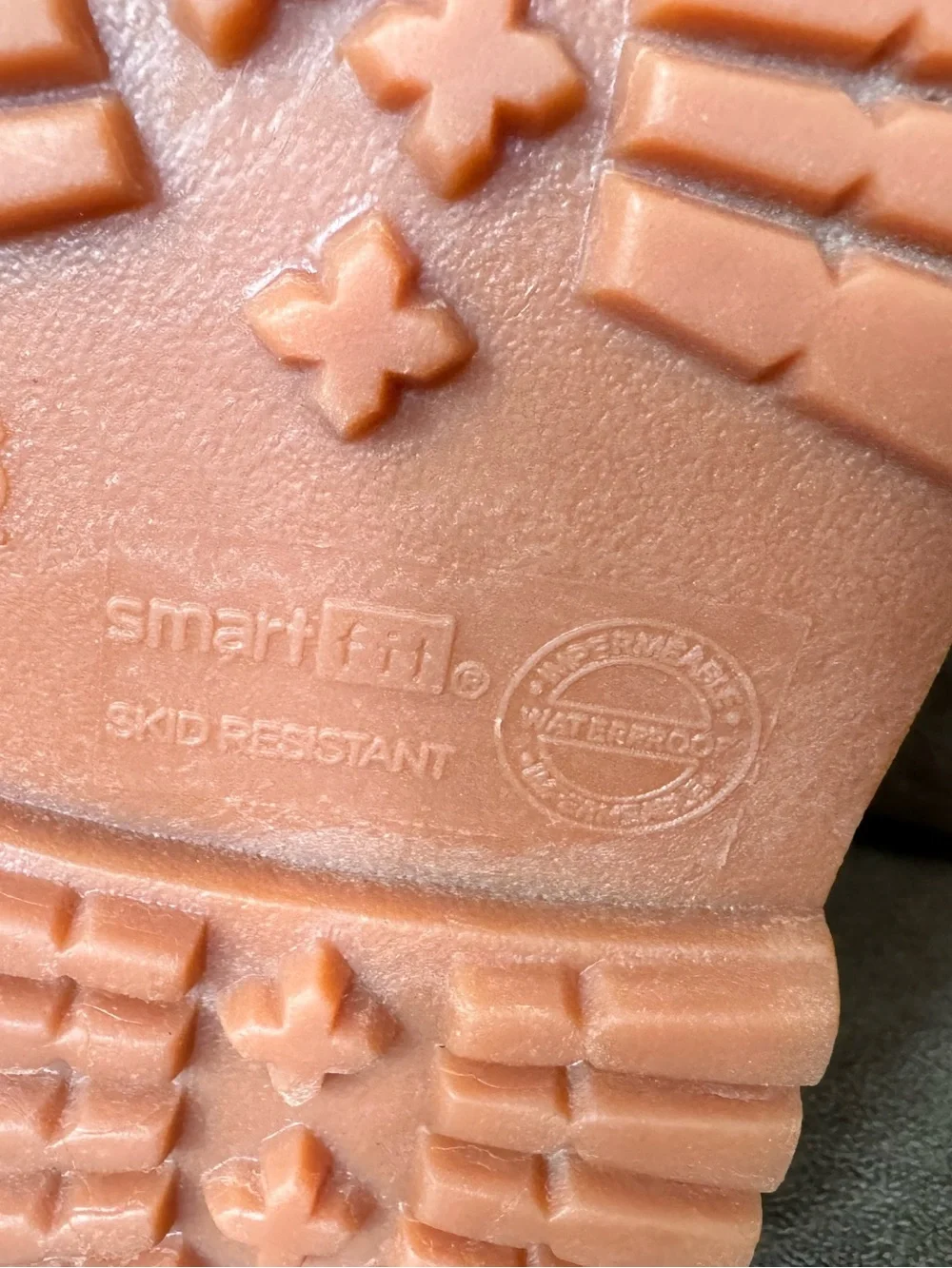 Smart Fit toddler size 6 work hiking boots Kids Tan Work-Style Boots with Yellow